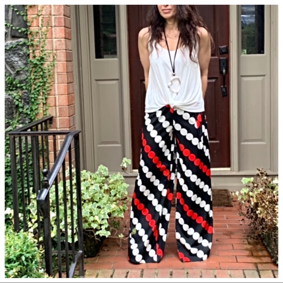 Pants - ✨LAST ONE ✨MADE IN ITALY✨Chic wide leg pants